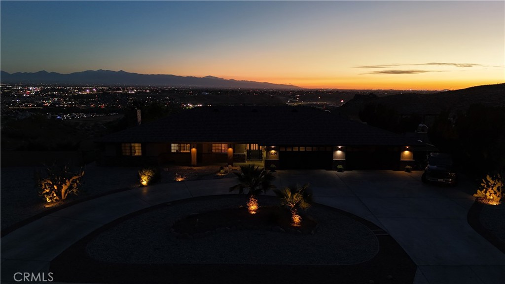 16324 Crown Valley