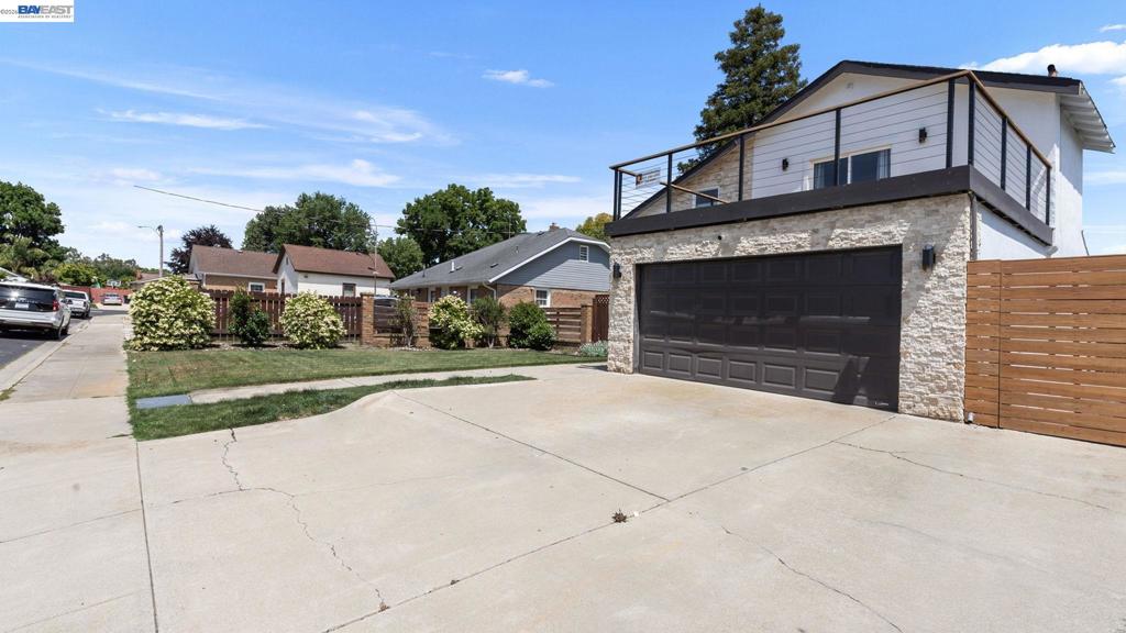 435 Virginia Drive