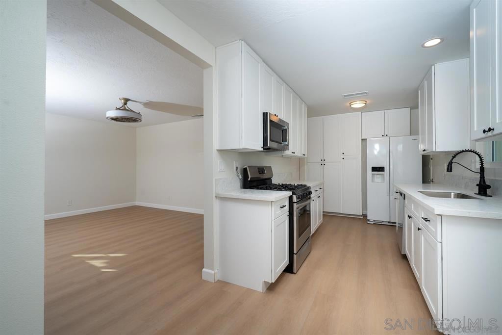 2398 San Bernardo Ave