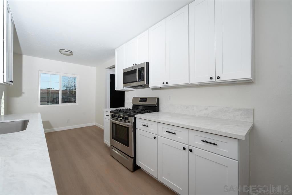 2398 San Bernardo Ave