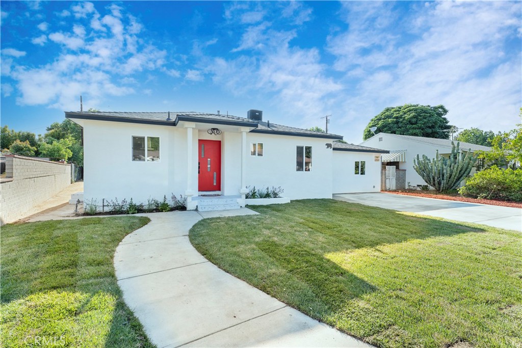 Exceptional Investment Opportunity – Three Homes on One Lot in Prime Reseda Location!
Unlock the potential of this rare income-generating property located in the heart of Reseda. Featuring three separate homes on one lot, each with its own address and individual electric and gas meters, this is an ideal opportunity for savvy investors or owner-occupants seeking additional income.
The front home is perfect for owner occupancy, while the two rear units are already leased, providing immediate and stable cash flow. Whether you choose to live on-site or rent out all three residences, this property offers outstanding flexibility and value.
Each home is professionally managed and has been meticulously maintained, showcasing modern finishes, thoughtfully designed floor plans, and amenities that consistently attract quality tenants.
Don’t miss your opportunity to own a long-term investment and multi-generational living.
Property Features:
Stainless steel appliances
Central air conditioning & gas heating
Recessed LED lighting throughout
Double-pane energy-efficient windows
Beautifully landscaped front and back yards with automatic sprinkler systems
Private, separate entrances for each home
Paid off Solar panels on ADU
Whether you're expanding your portfolio or entering the Reseda market, this property stands out with excellent upside potential.
1. Main House 7719, 3 bed/2 bath, 1,160 Sqft. 2.(ADU) 7723, 3 bed/3 bath Two Story Home, 1,200 Sqft with paid off solar panels
3. (Jr. ADU) 7721 studio, 1 bathroom, 361 Sqft.