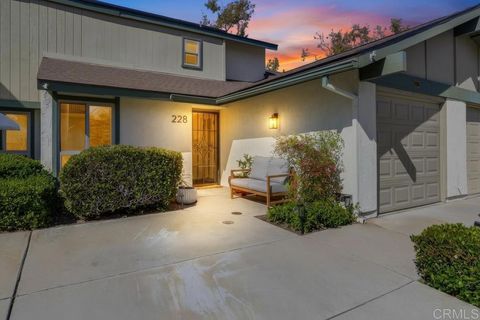 228 Crestview Glen Escondido CA 92026