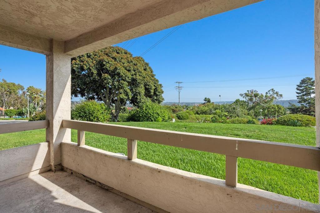 La Costa - Residential