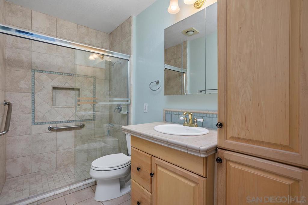 La Costa - Residential