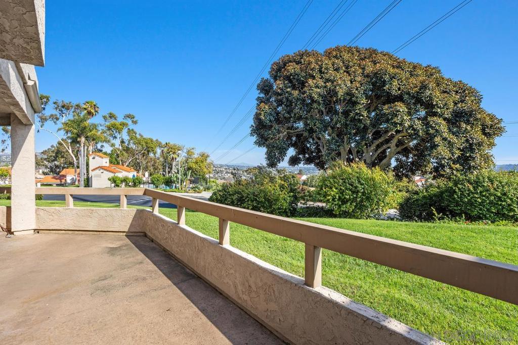 La Costa - Residential