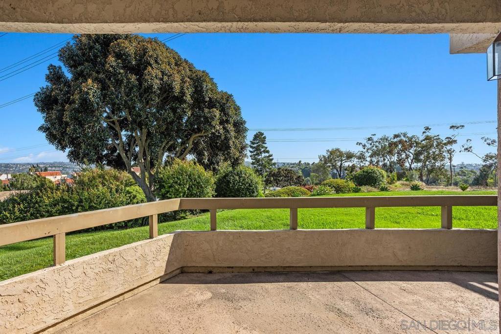 La Costa - Residential