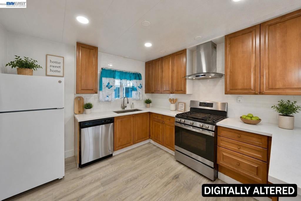 5040 Jackson St Spc #169