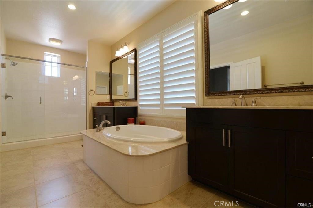 Santa Cruz (SCRUZ) - Residential Lease