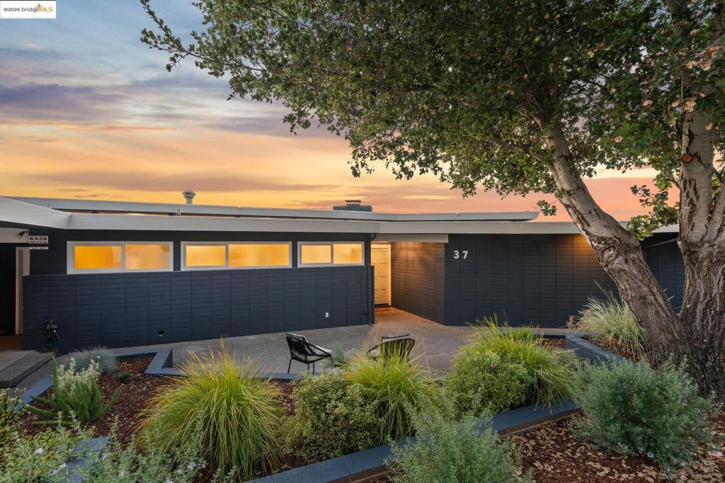 LINCOLN HEIGHTS - Residential