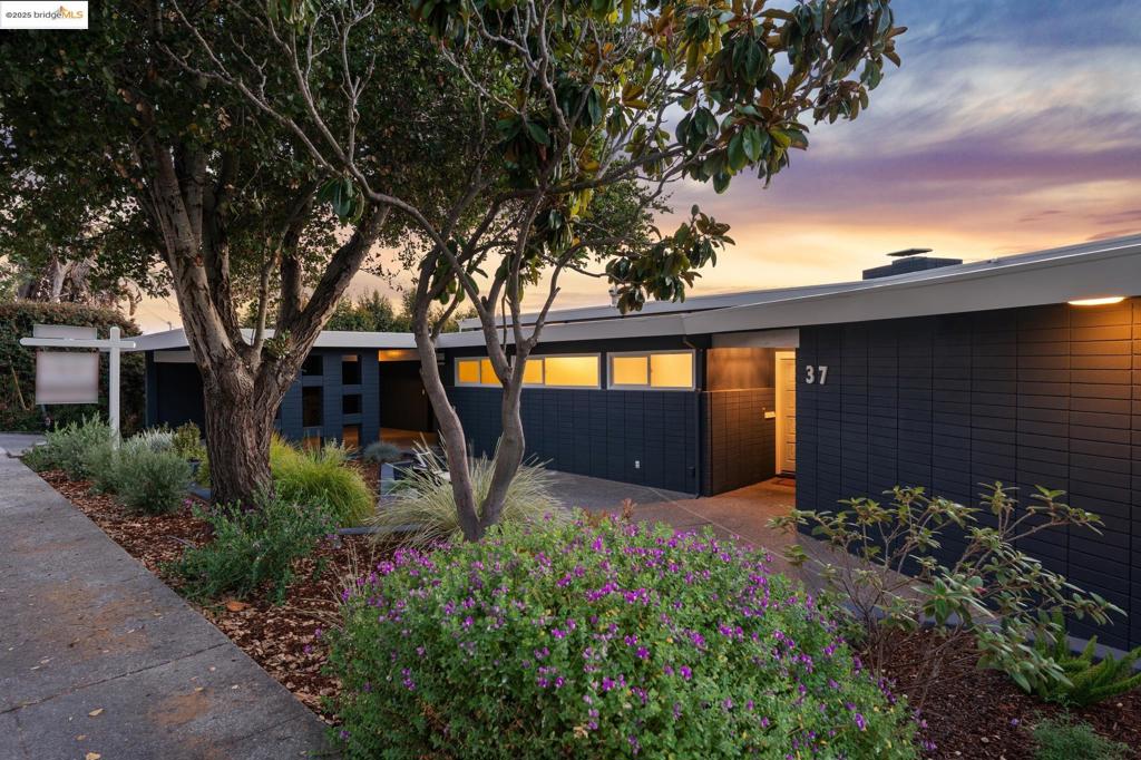 LINCOLN HEIGHTS - Residential