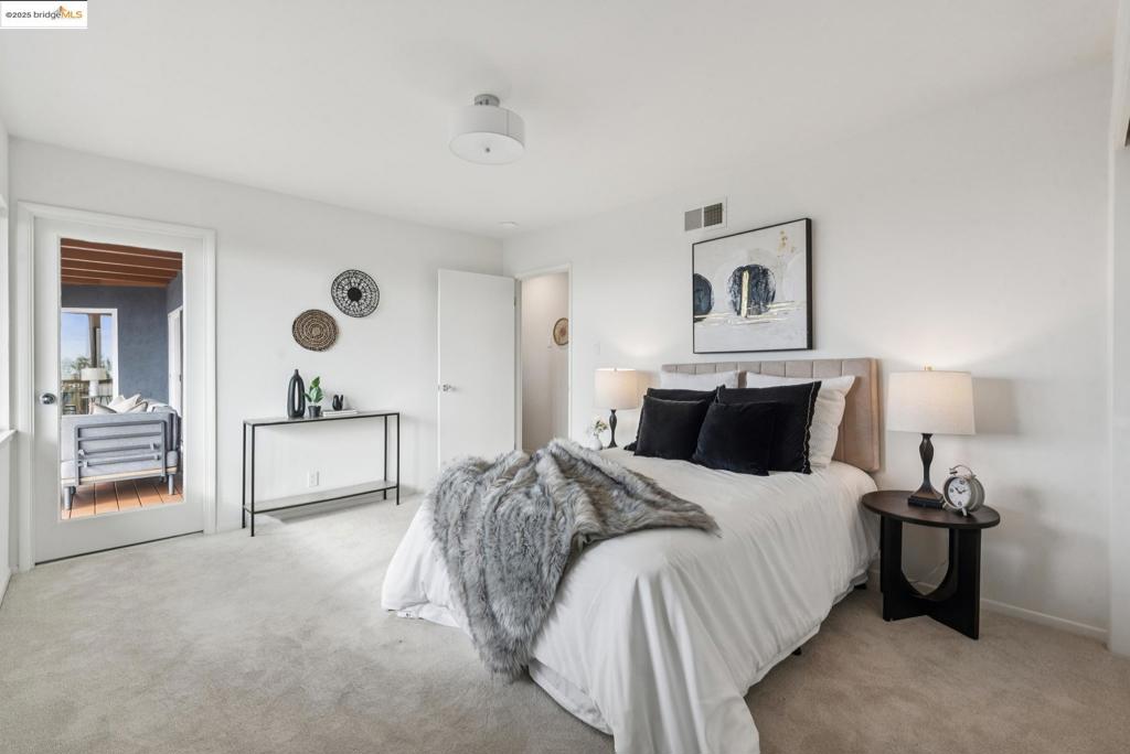 LINCOLN HEIGHTS - Residential