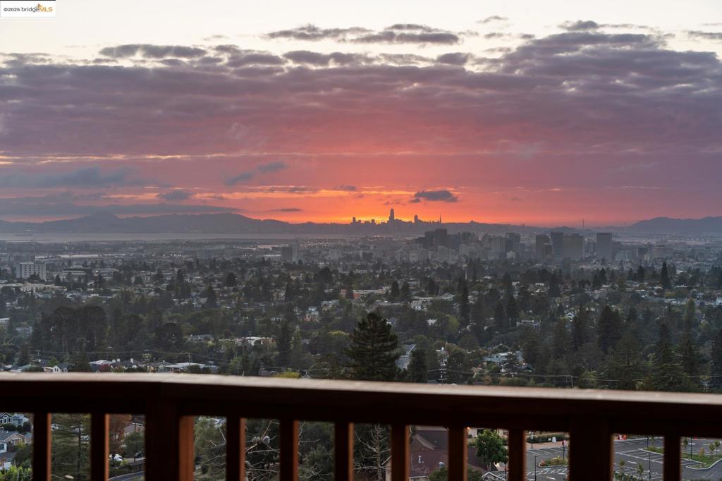 LINCOLN HEIGHTS - Residential