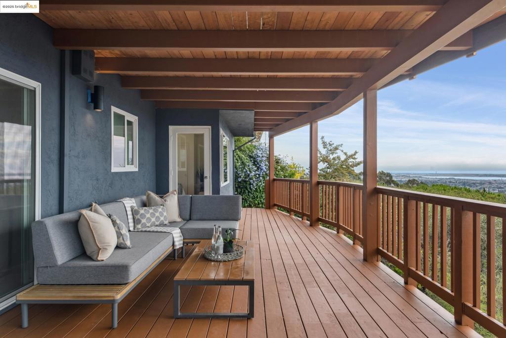 LINCOLN HEIGHTS - Residential