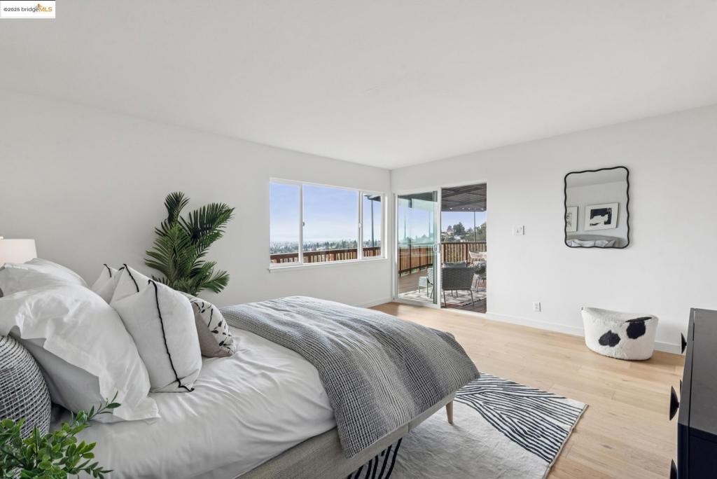 LINCOLN HEIGHTS - Residential