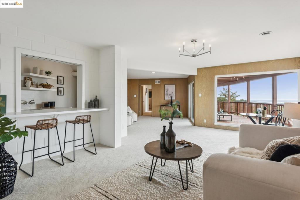 LINCOLN HEIGHTS - Residential