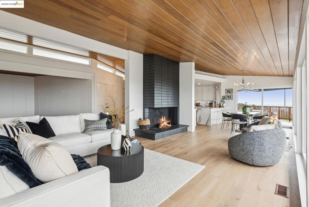 LINCOLN HEIGHTS - Residential