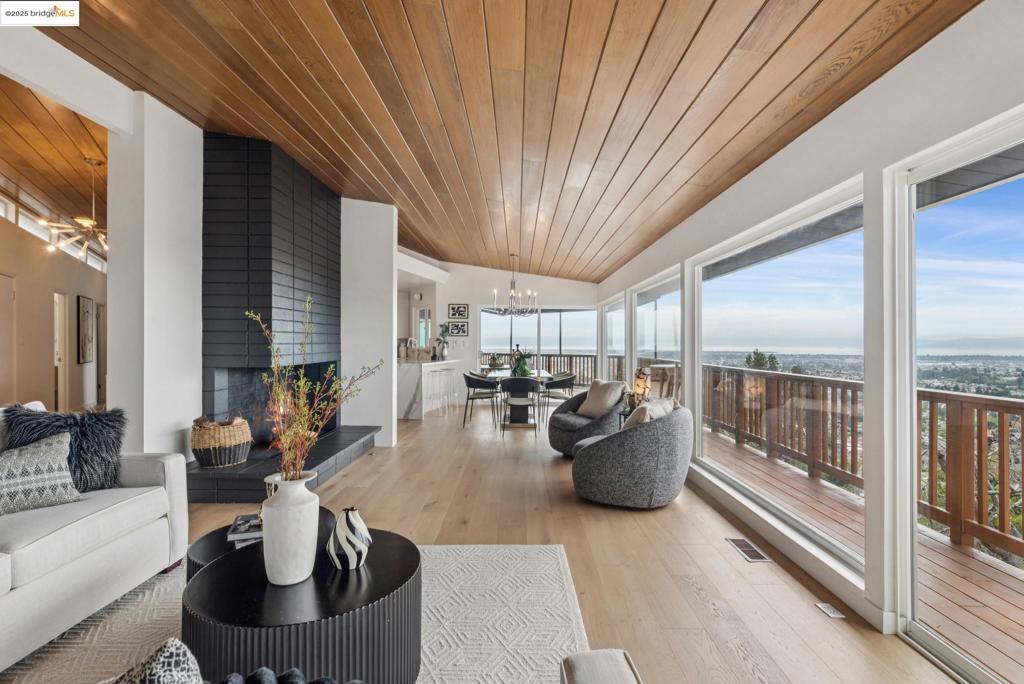 LINCOLN HEIGHTS - Residential