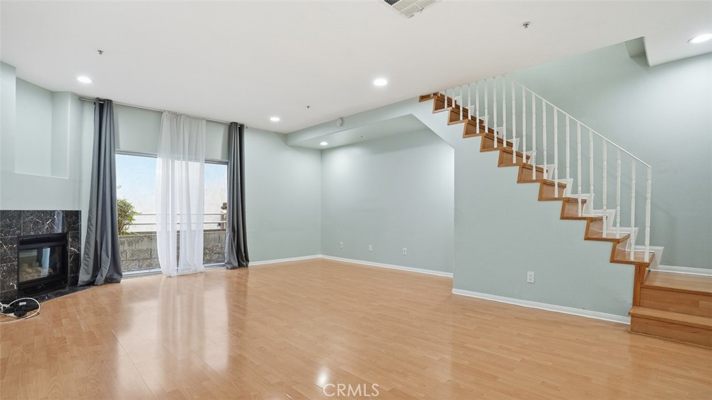 411 N Jackson Street 104