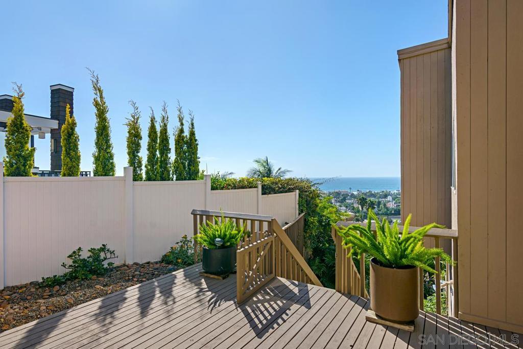 Del Mar - Residential