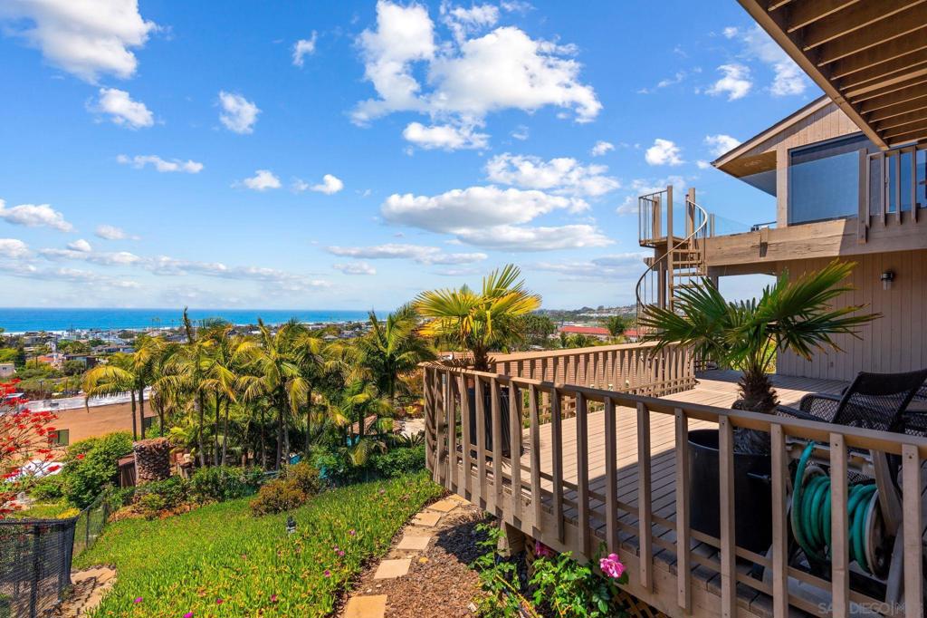 Del Mar - Residential