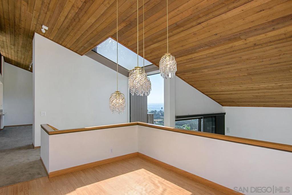 Del Mar - Residential