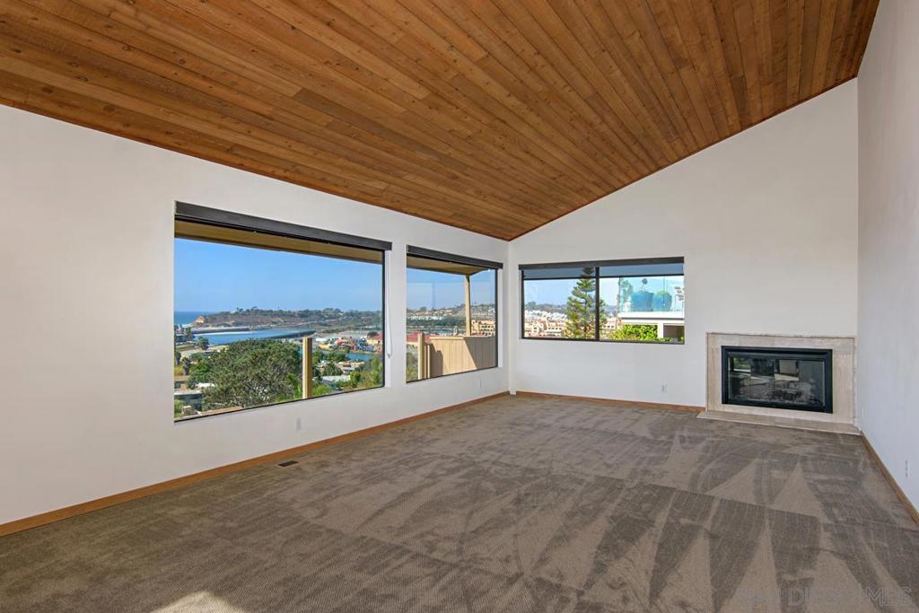 Del Mar - Residential