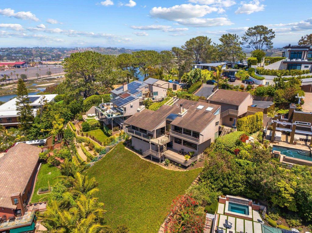 Del Mar - Residential