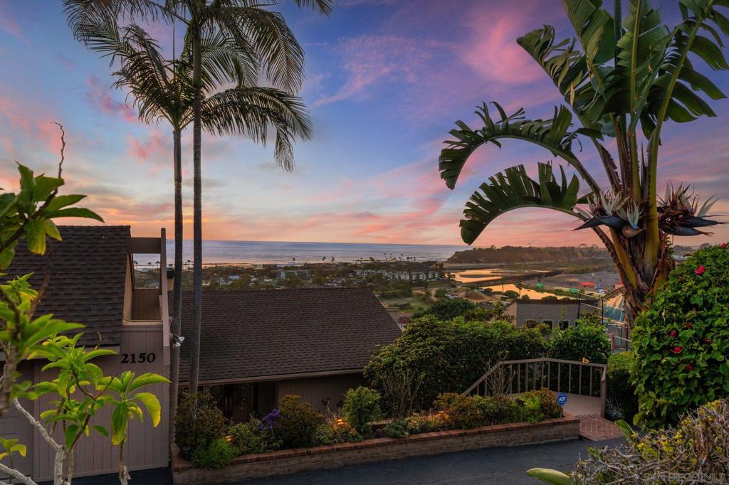 Del Mar - Residential