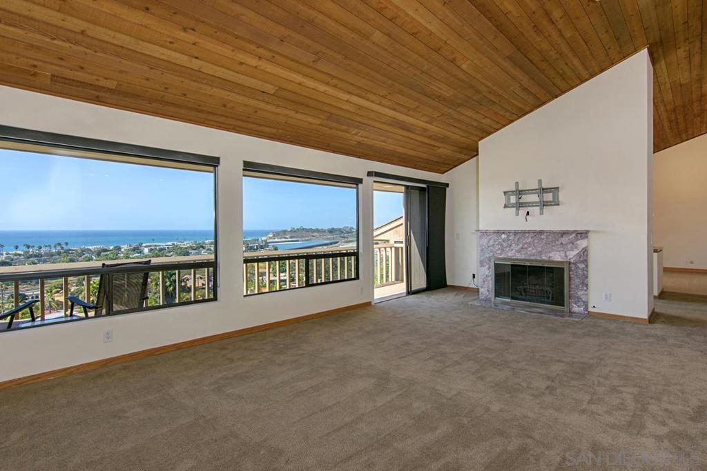 Del Mar - Residential