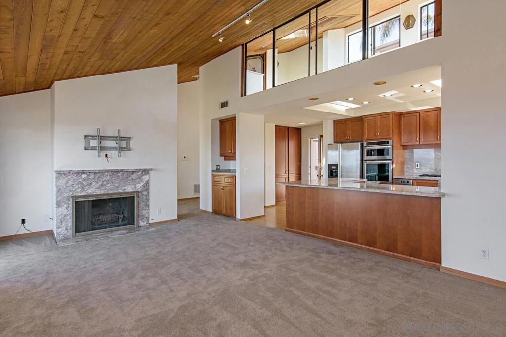 Del Mar - Residential