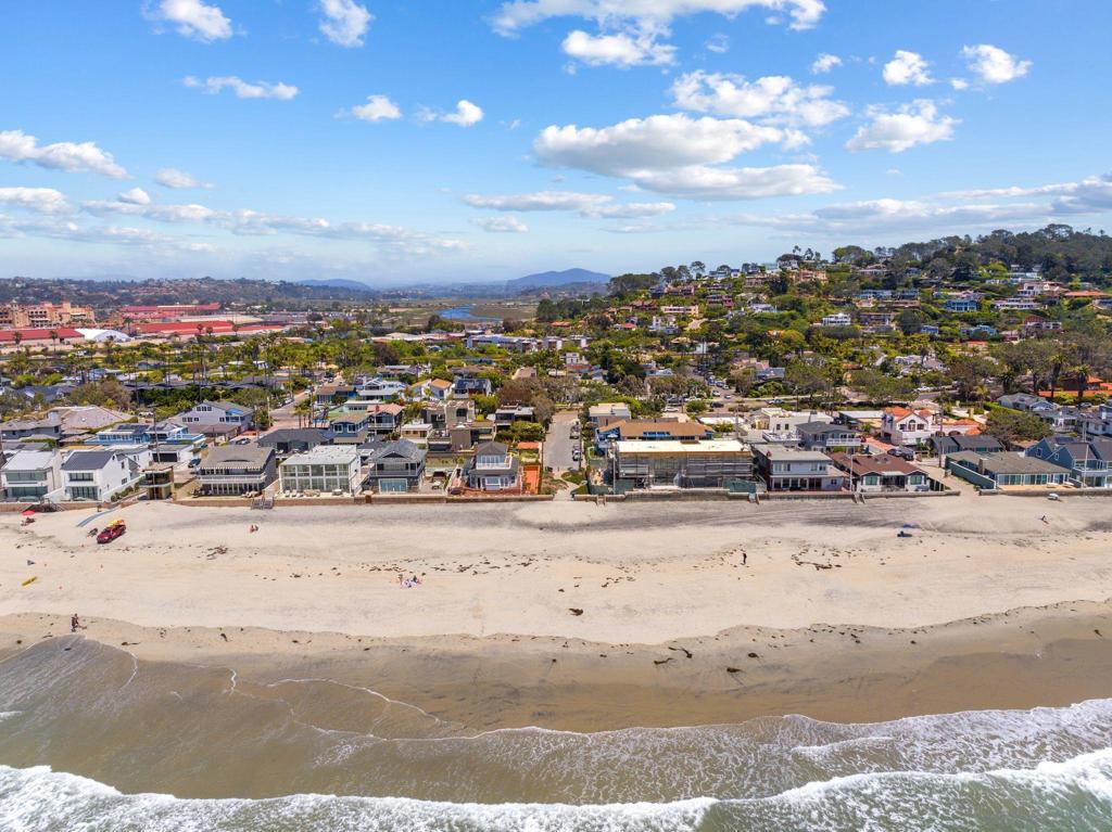 Del Mar - Residential