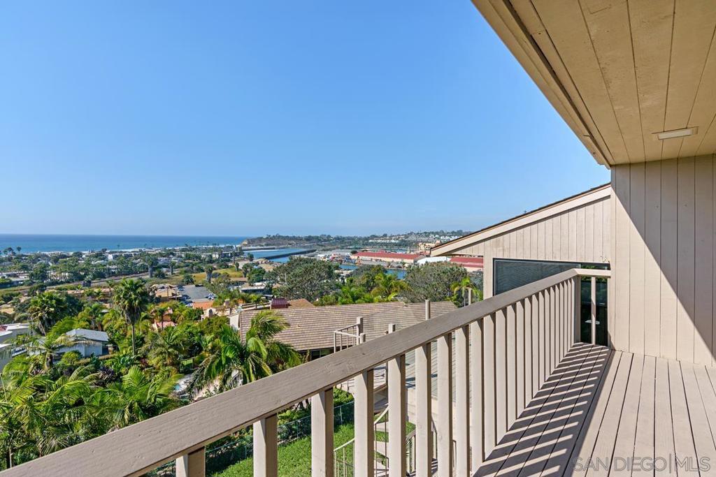 Del Mar - Residential
