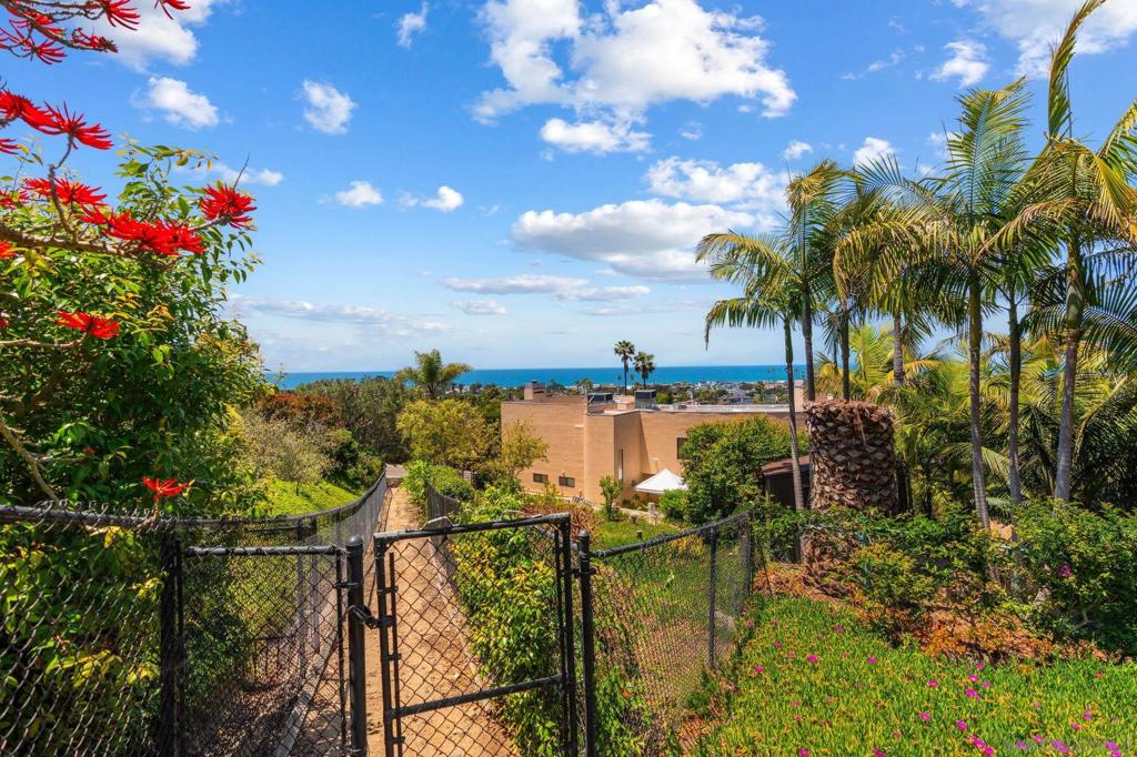 Del Mar - Residential