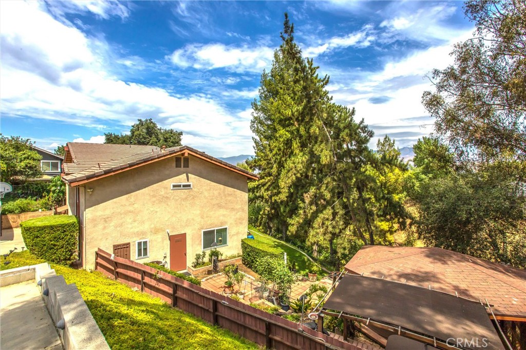 505 E Sunset Drive N