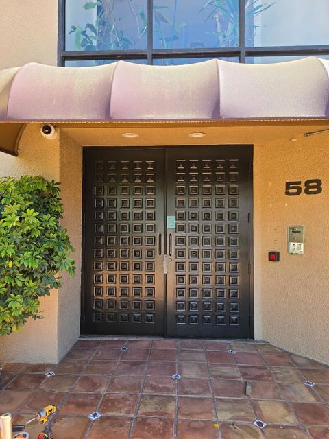 Photo of 58 E Poplar Avenue #3, San Mateo, CA 94401 (MLS # ML82041725)