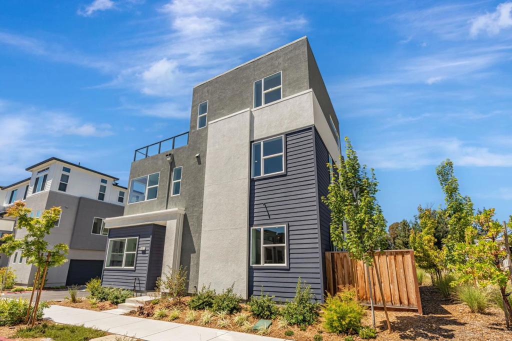 531 Khaki Court