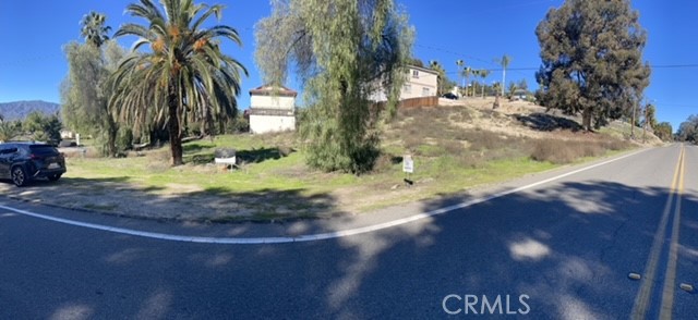 Five Lots are included in this sale. Total square footage of all lots is 14,810 sq ft. All for one low price. Let's get ready to build! Beautiful lot with some mature trees. Currently zoned for two Single family homes. Buyer to check with the city to find any updates Great location. Close to Services. Shopping nearby. Includes these lots:
378-241-014 (5,227/.12 acres)
378-241-015 (2,614/.06 acres)
378-241-016 (2,613/.06 acres)
378-241-017 (2,178/.05 acres)
378-241-018 (2,178/.05 acres)