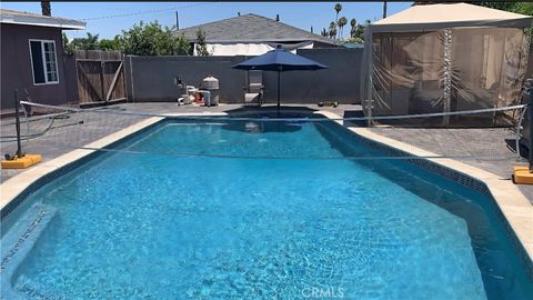 Photo of 2426 Marty Ln, Santa Ana, CA 92706 (MLS # IG26035227)