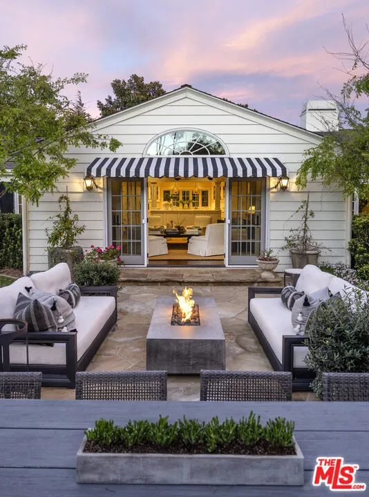 Santa Barbara, California 93108, United States, 5 Bedrooms Bedrooms, ,5 BathroomsBathrooms,Residential,Active,251681