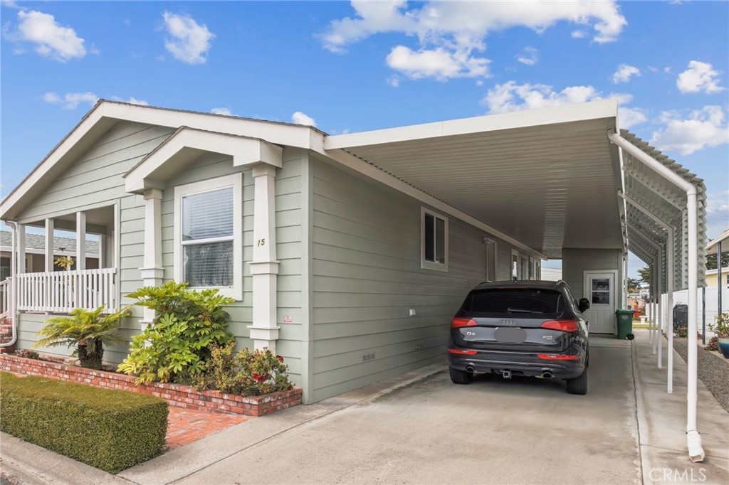 140 S Dolliver Street 15