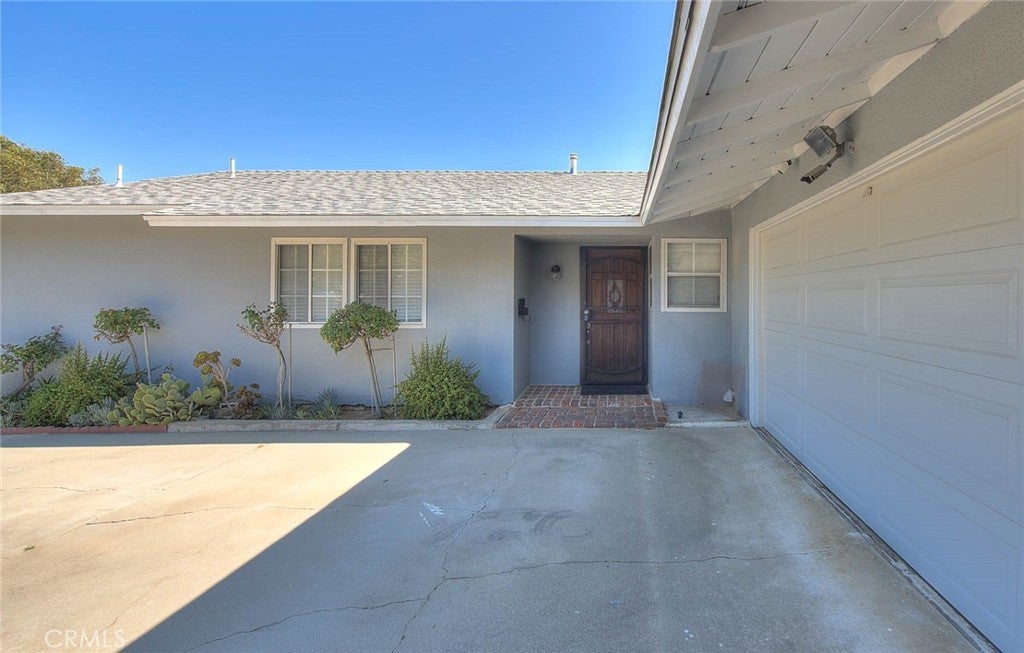 2740 Batson