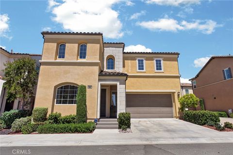 Photo of 20667 W Beech CIR, Porter Ranch, CA 91326 (MLS # SR26102857)