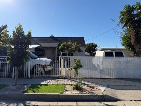 Photo of 11835 Oxford Avenue, Hawthorne, CA 90250 (MLS # IN26038928)