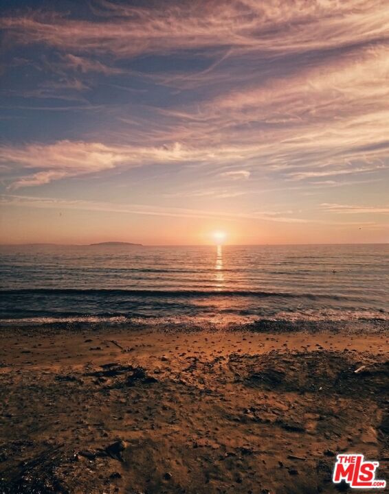 19108 Pacific Coast Highway