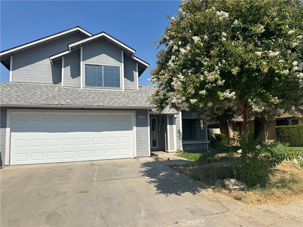 Investor Opportunity in Established Neighborhood! This property presents a fantastic opportunity for investors or buyers looking to renovate and add value. Featuring a solid structure and located near schools shopping and convenient freeway access, this home offers great potential with the right vision and improvements. A true value-add opportunity in a desirable location.