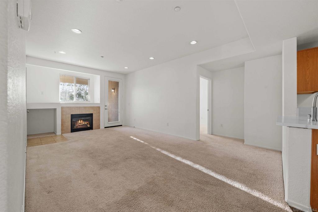 41410 Juniper St. 123