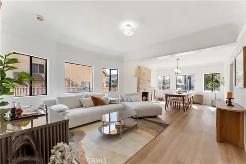 137 E Avenue 42 Ave, Los Angeles, CA 90031 - MLS#: PW25140405