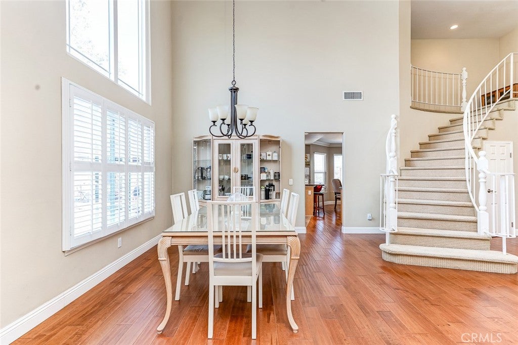 2245 Pickwick