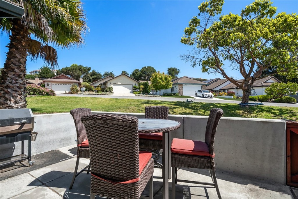 411 Spanish Moss Lane