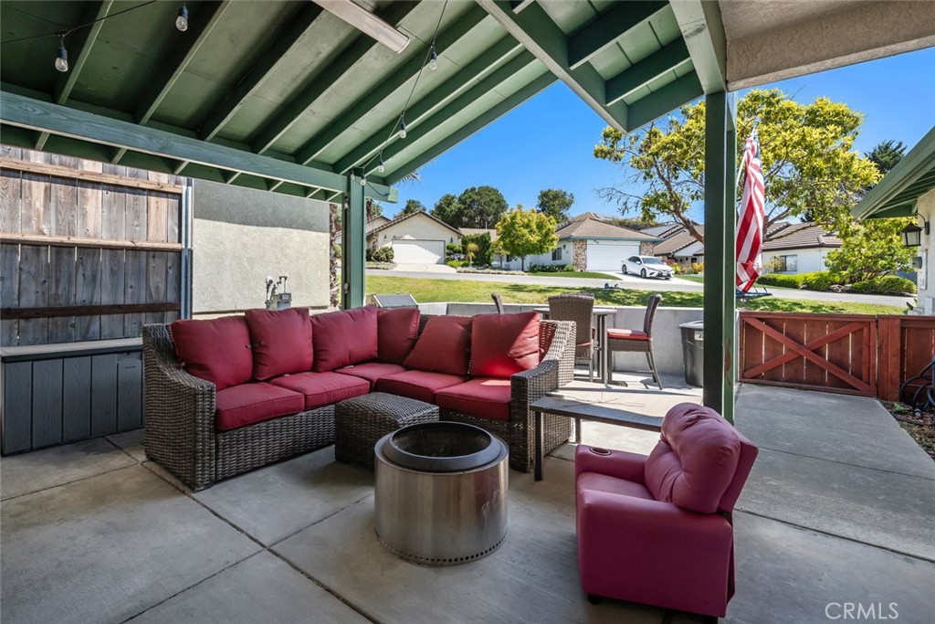 411 Spanish Moss Lane